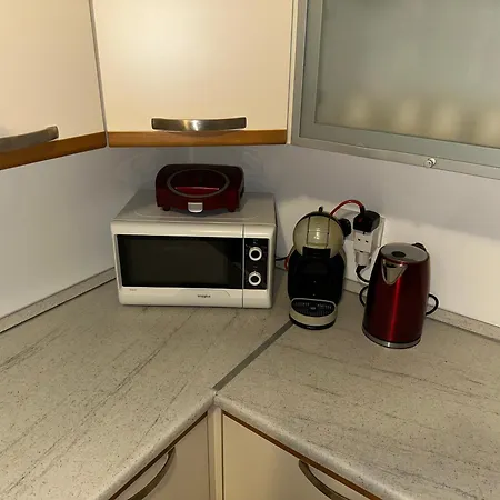 Spacious, One Bedroom Flat In An Amazing Location Is-Swieqi